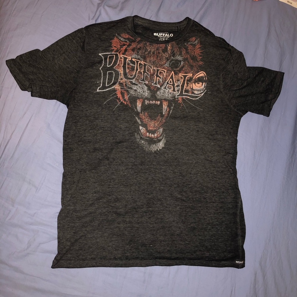 NWOT BUFFALO DAVID BITTON T-SHIRT
